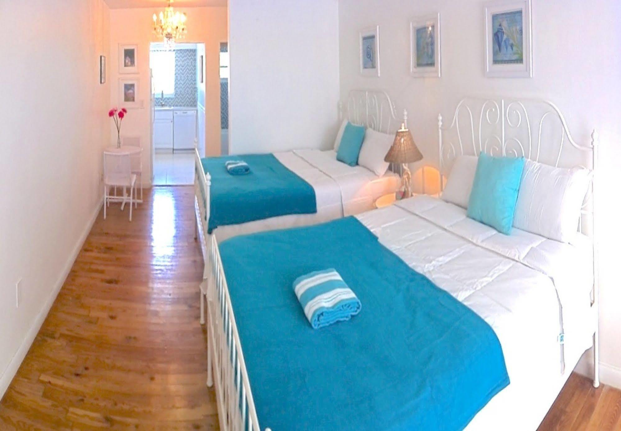 Bikini Lodge (Adults Only) Маями Бийч Екстериор снимка